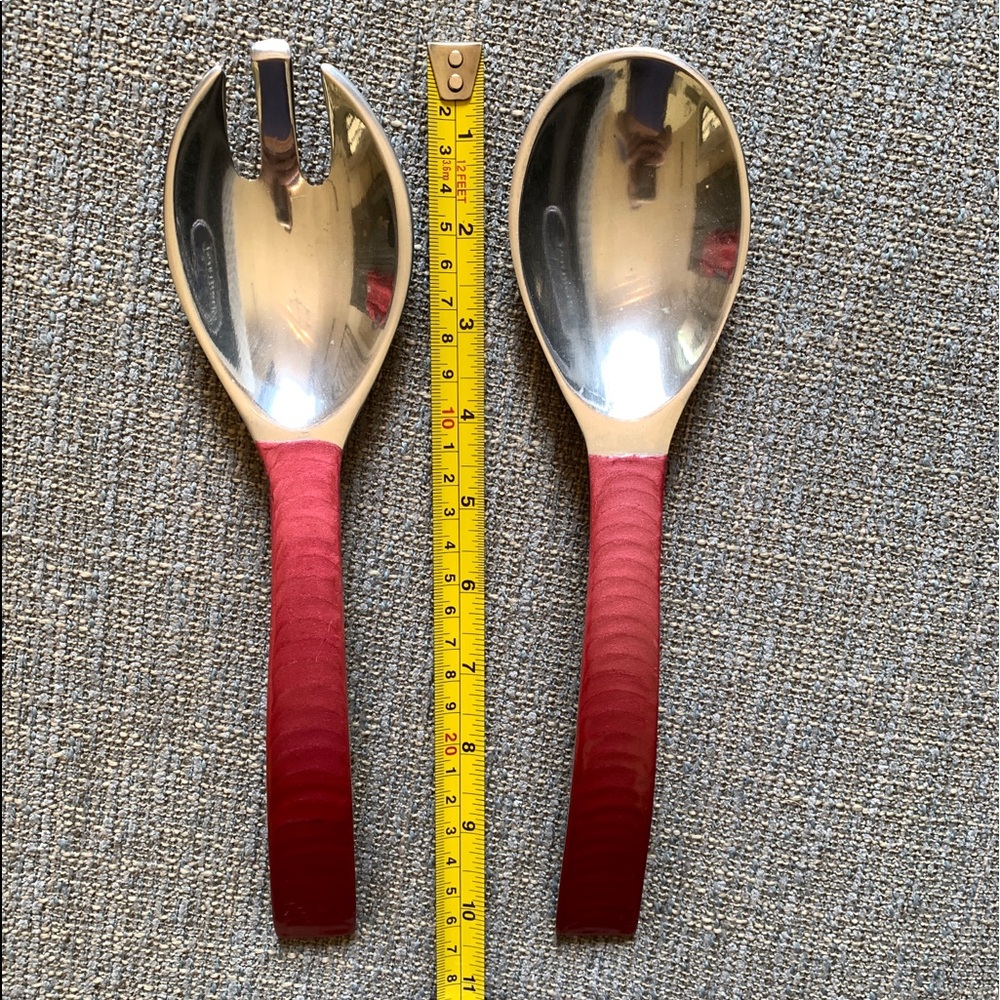 Salad Utensils: fork & spoon •